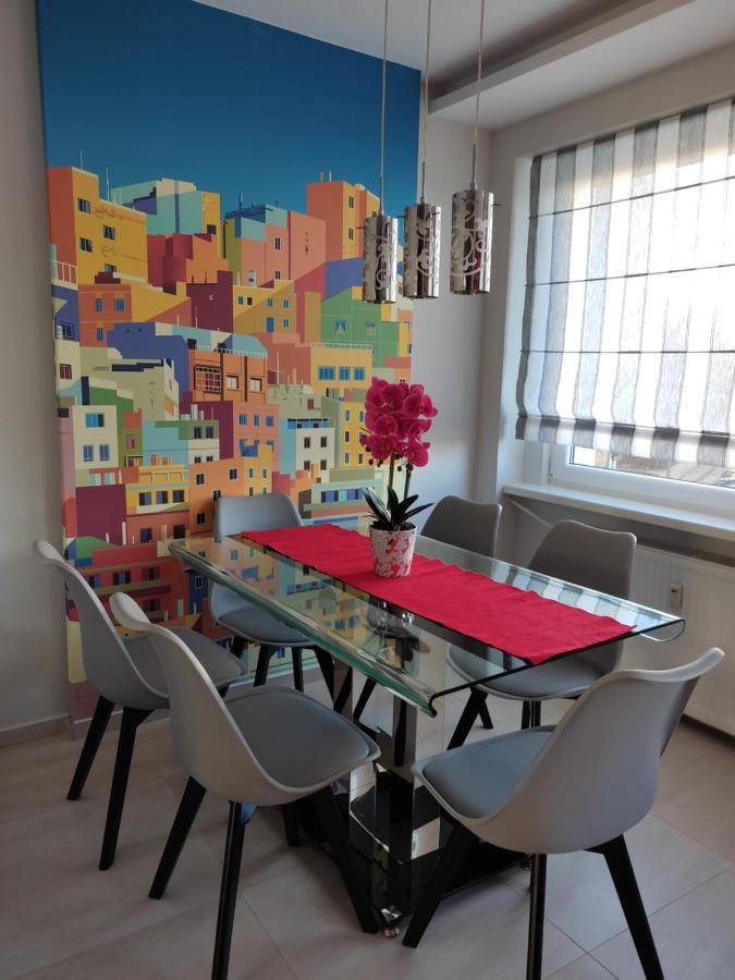 Apartament Red Olštýn Exteriér fotografie