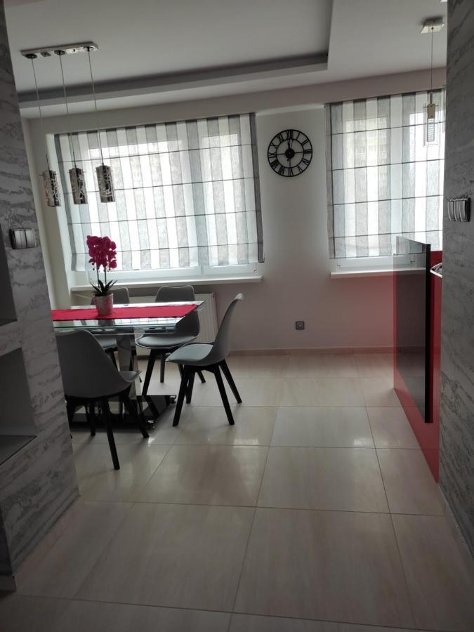 Apartament Red Olštýn Exteriér fotografie
