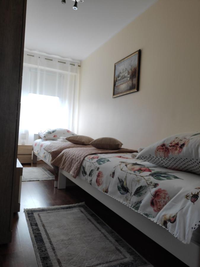 Apartament Red Olštýn Exteriér fotografie